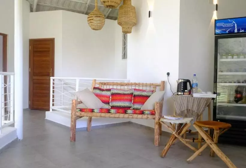 پانسیون Kobe House