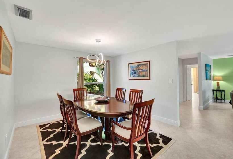 Villa Emerald Coast  Private Villa