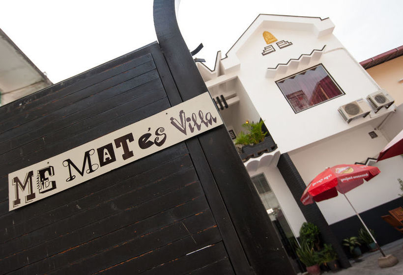 הוסטל Me Mates Villa