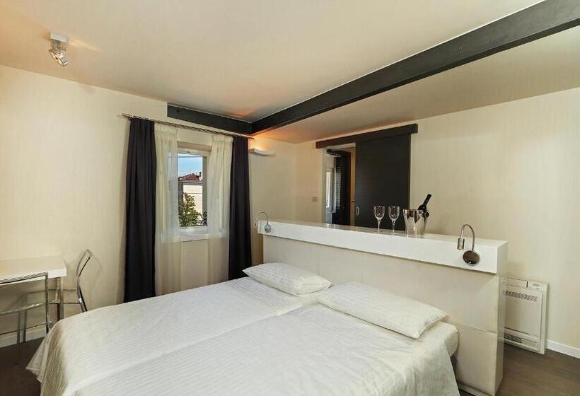 Bed and Breakfast La Porta Luxury Rooms