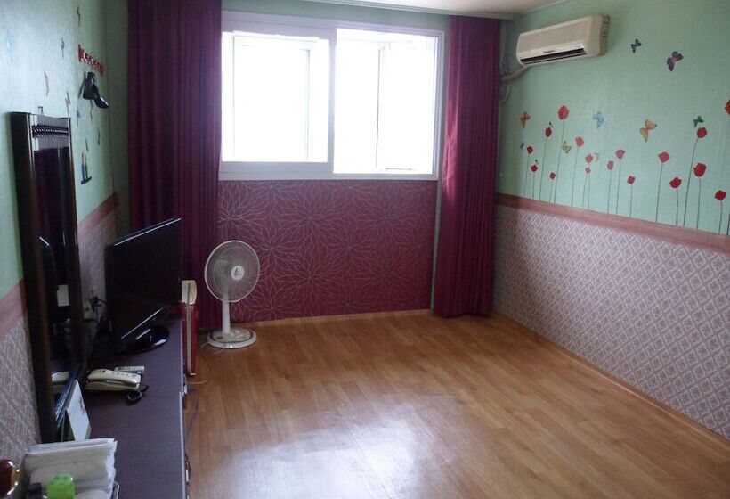 Gyerim Sanjang Motel