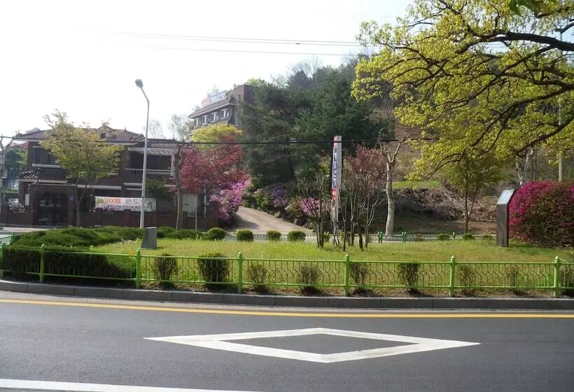 Gyerim Sanjang Motel