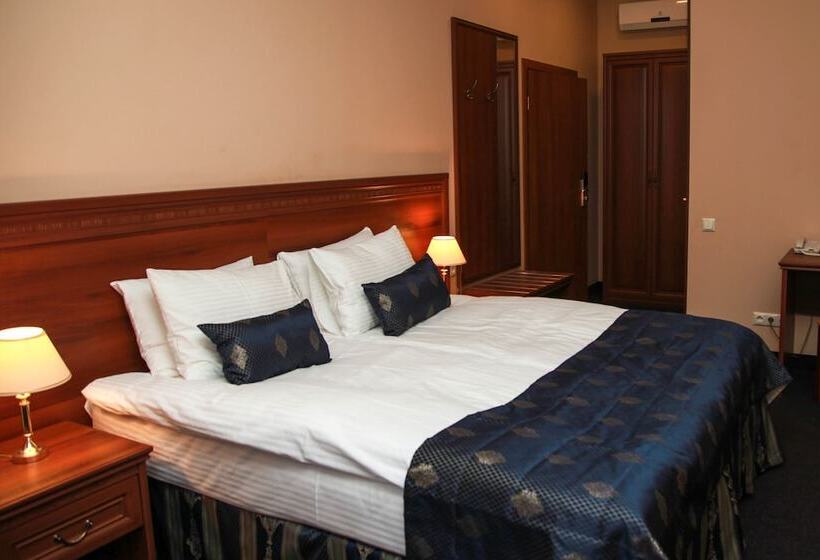 בית מלון כפרי Arkada