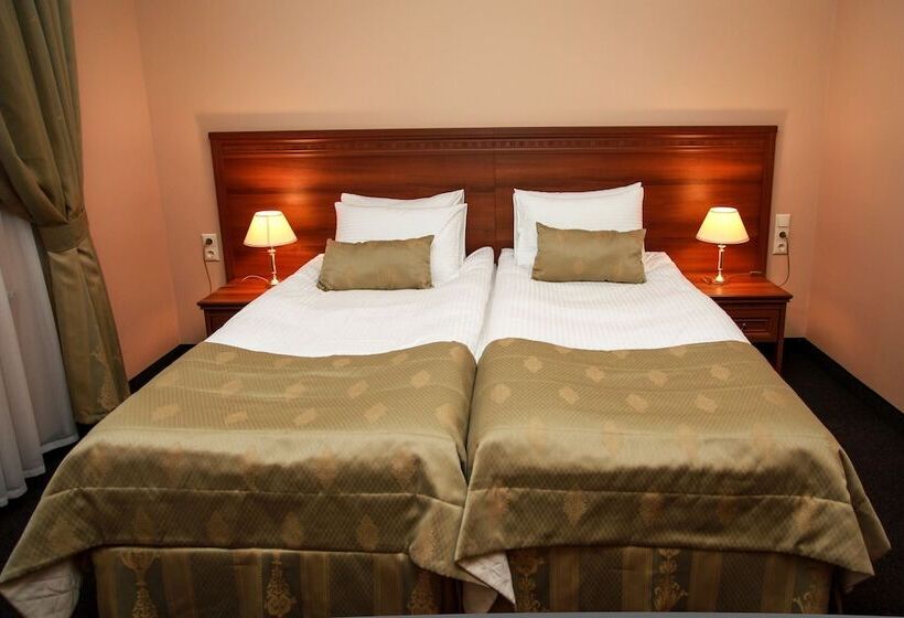 בית מלון כפרי Arkada