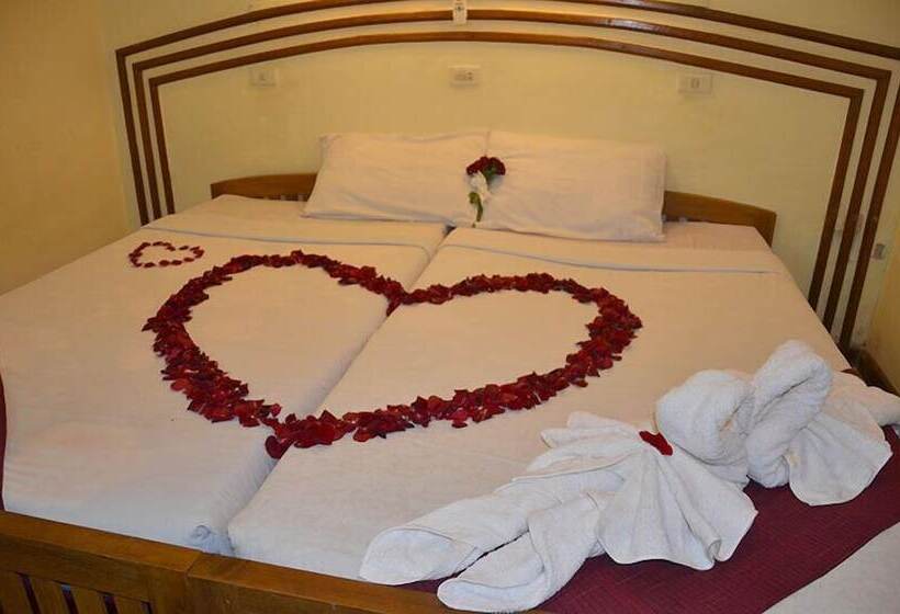 هتل Aung Mingalar