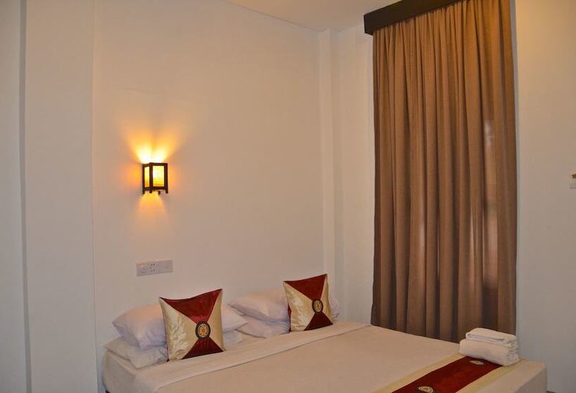 هتل Aung Mingalar