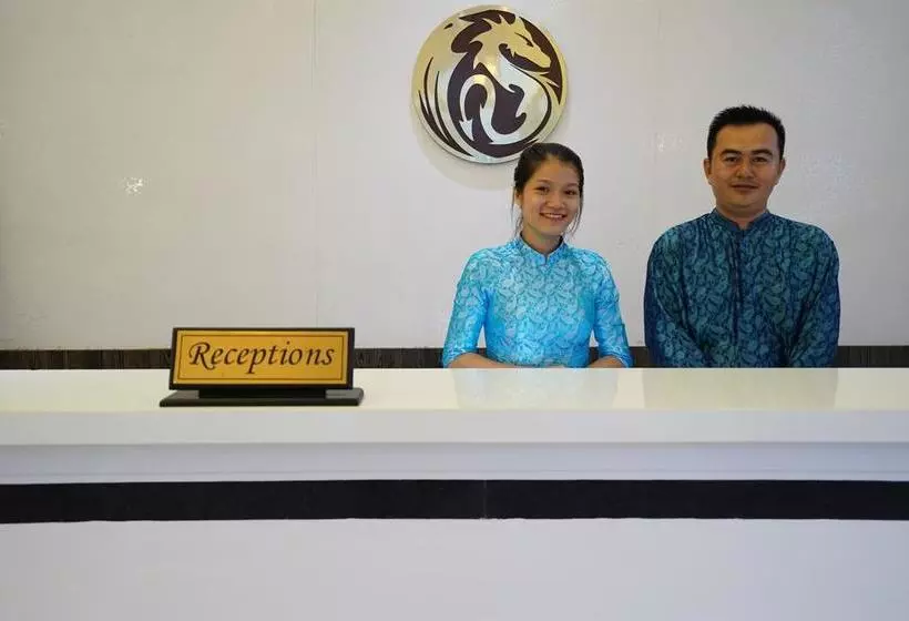 هتل Golden Sunset