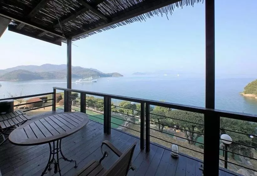 בית מלון כפרי Green Plaza Shodoshima