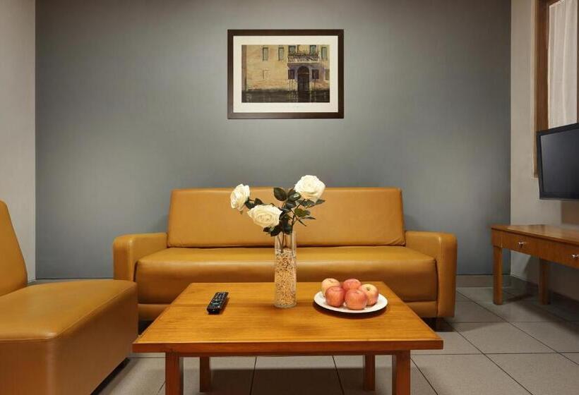 בית מלון כפרי Ilos