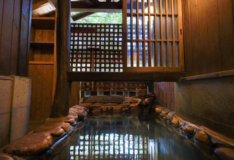 فندق Kurokawa Onsen Oyado Noshiyu