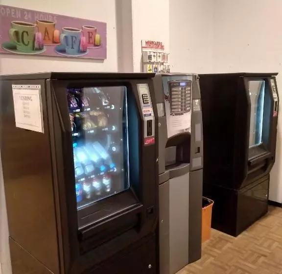 فندق Pensión Alicante By Moontels