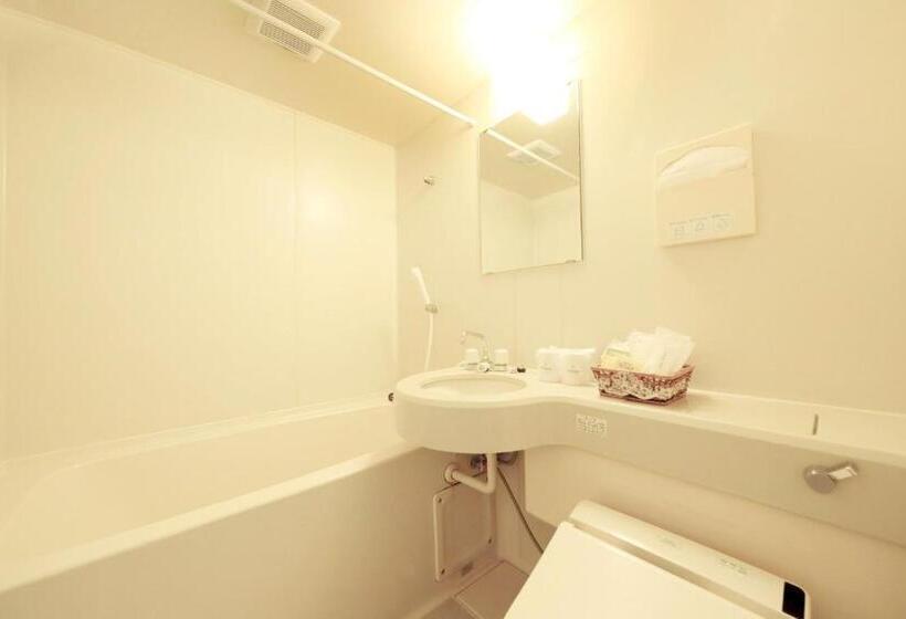 בית מלון כפרי Pony Onsen