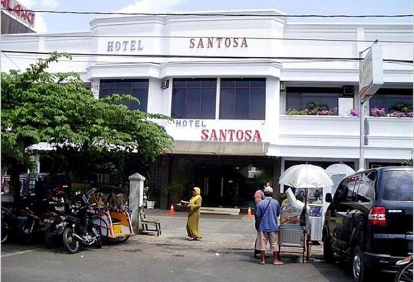 酒店 Santosa