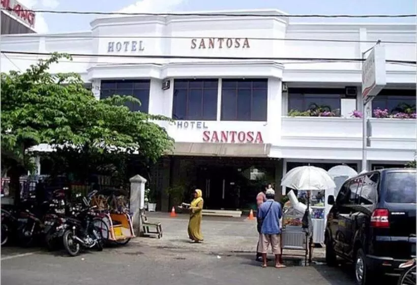 Hotell Santosa