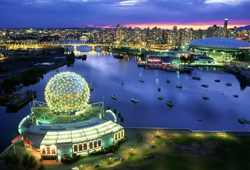 Level Vancouver Yaletown Seymour