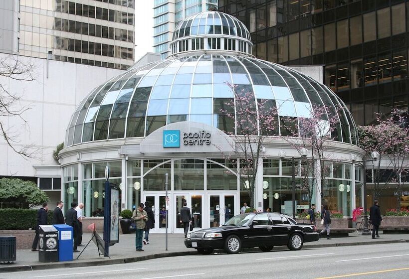 Level Vancouver Yaletown Seymour