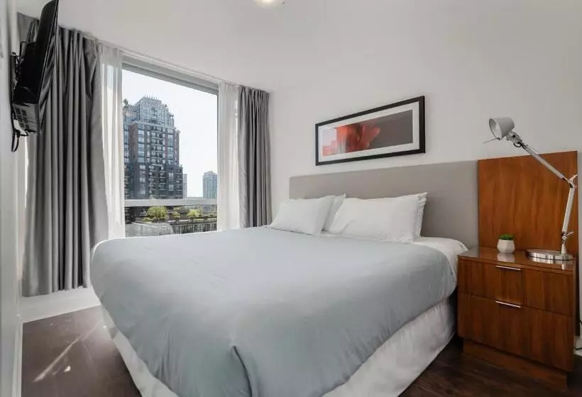 Level Vancouver Yaletown Seymour