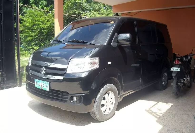 ペンション Cebu Guest Inn