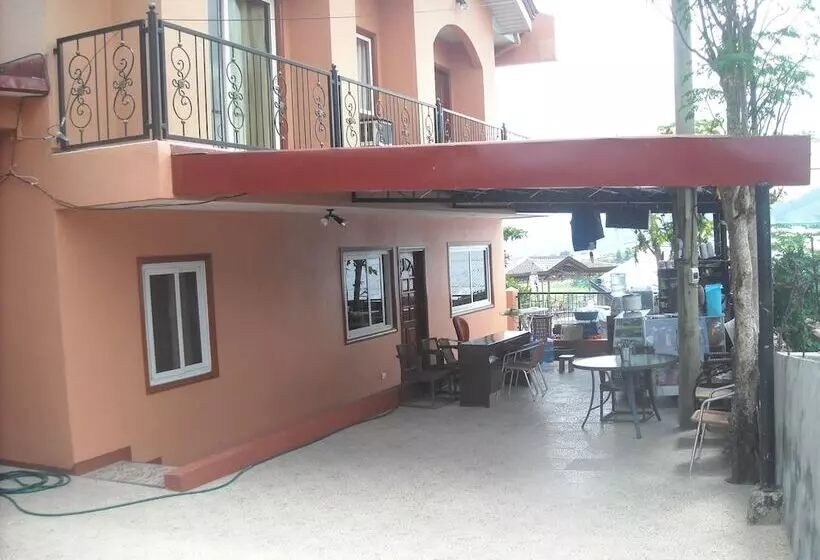 ペンション Cebu Guest Inn