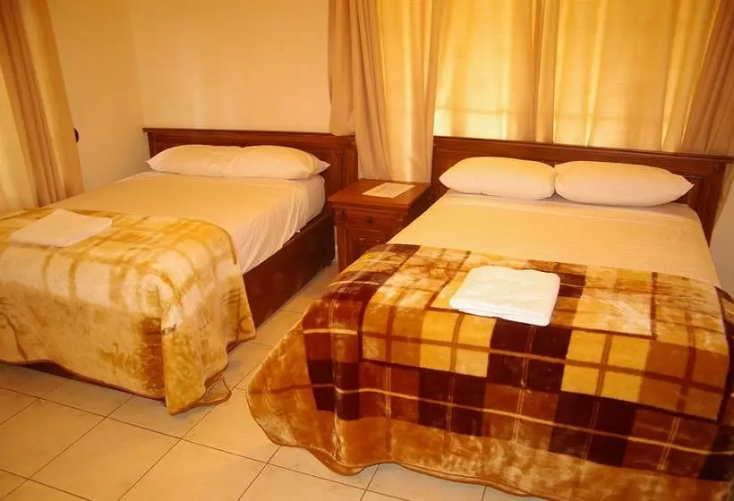 پانسیون Khanondo Guest House