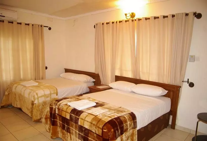 پانسیون Khanondo Guest House