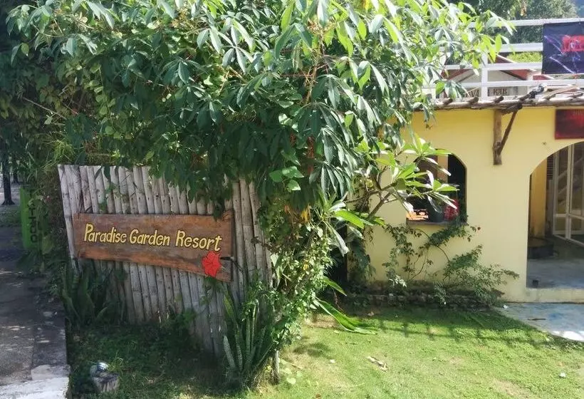 Pensión Paradise Garden Resort