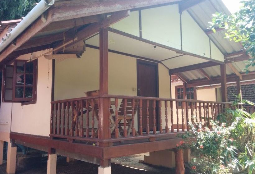 ペンション Paradise Garden Resort