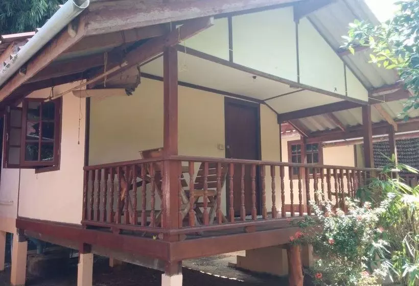 Pensión Paradise Garden Resort