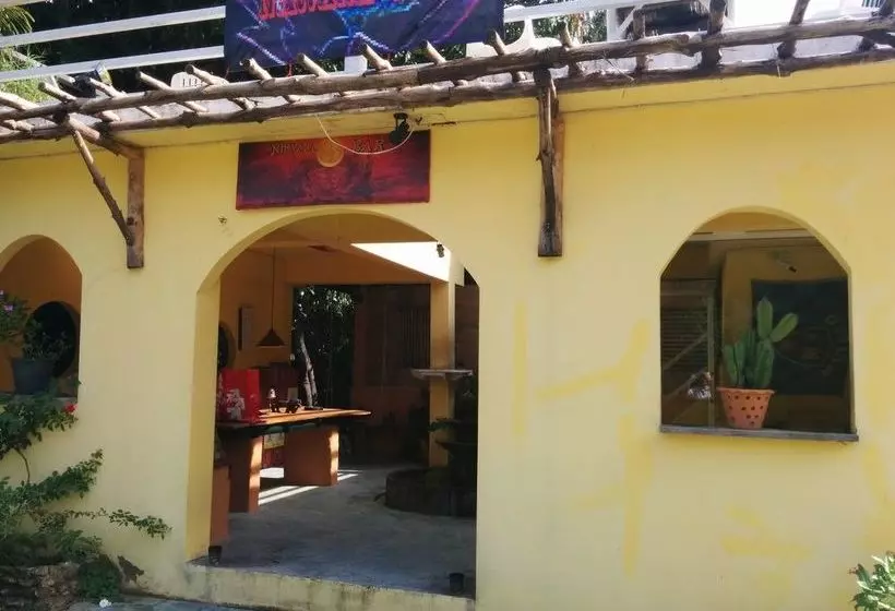 Pensión Paradise Garden Resort