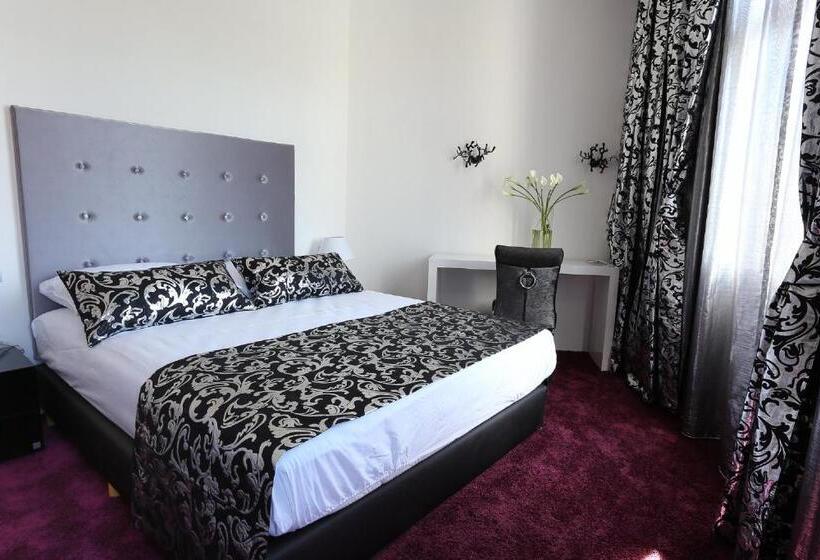 膳宿费 Starlight Luxury Rooms