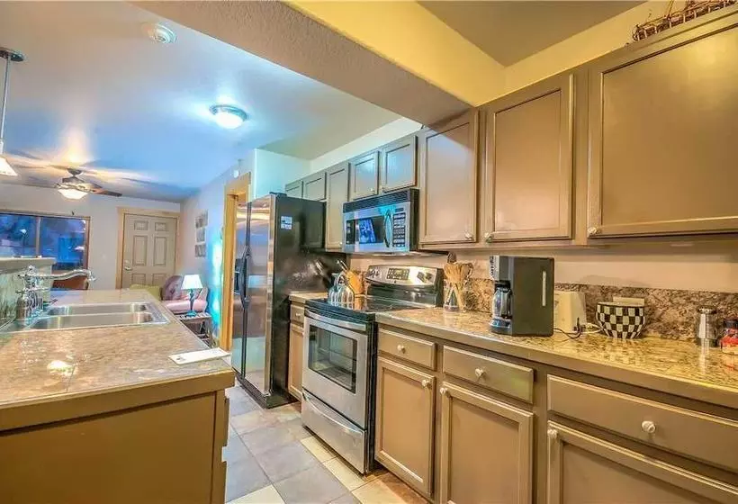 Residences At Old Town By Retreatia