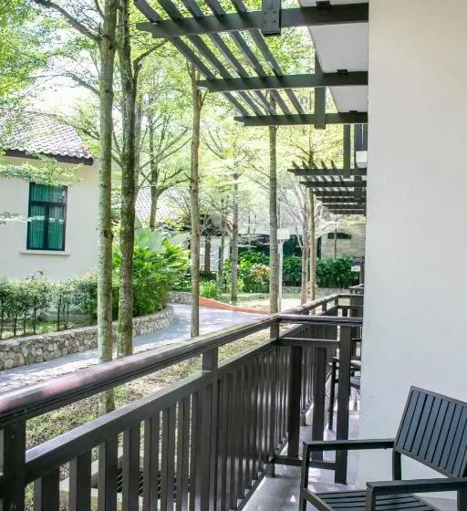 Курорт Espira Kinrara