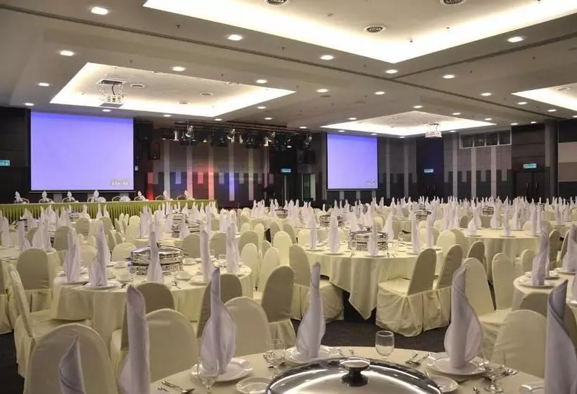 Курорт Espira Kinrara