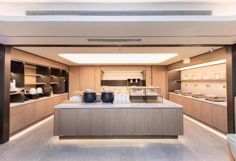 Ji Hotel Tengzhou City Government