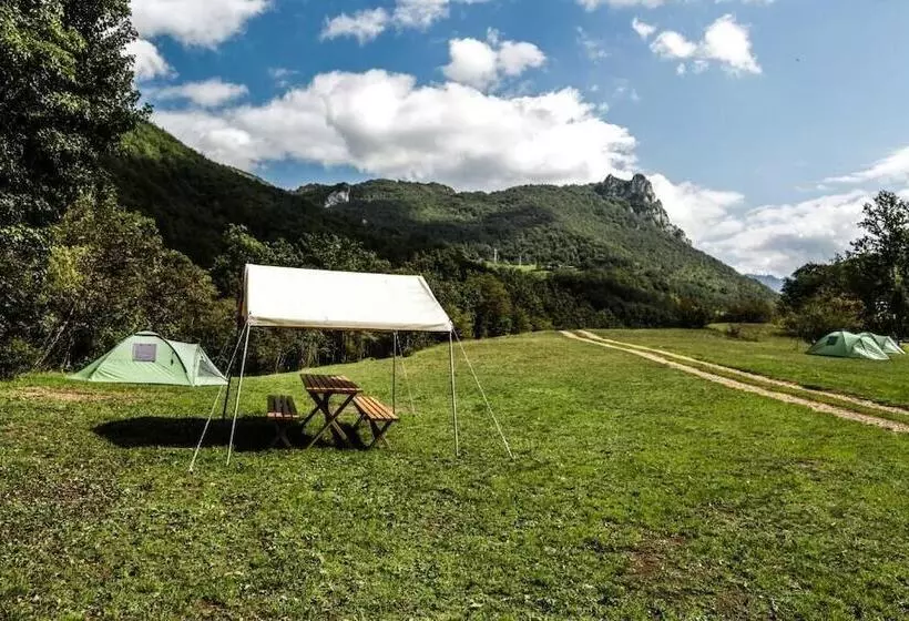 هتل Grab Ethno Village And Camp