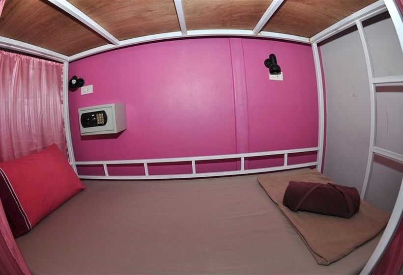 فندق صغير Alena Dorm Room