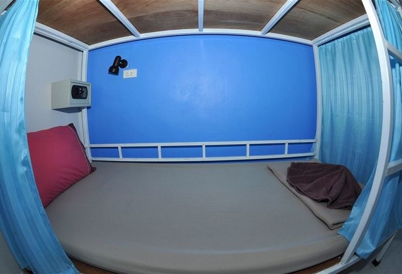 فندق صغير Alena Dorm Room