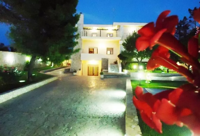 تختخواب و صبحانه Villa Dafne