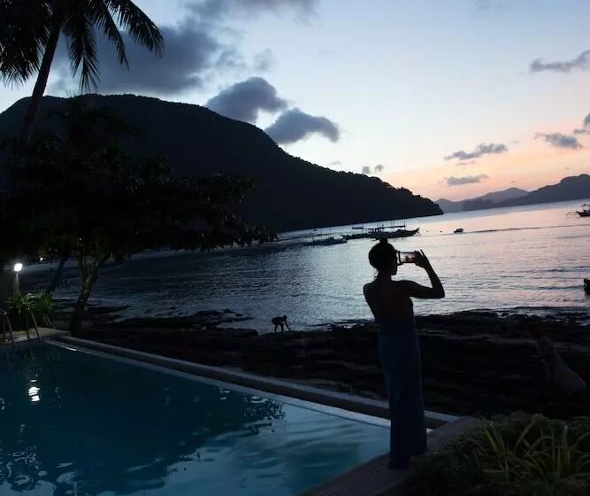 Cadlao Resort And Restaurant