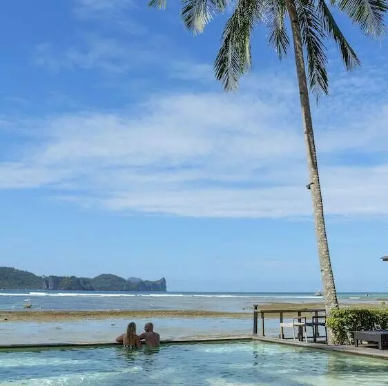 Cadlao Resort And Restaurant