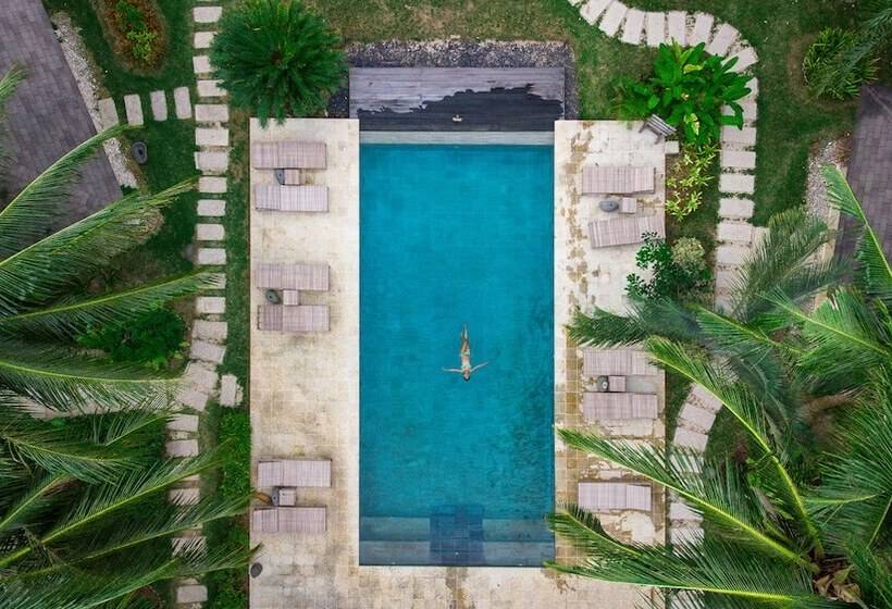 Cadlao Resort And Restaurant