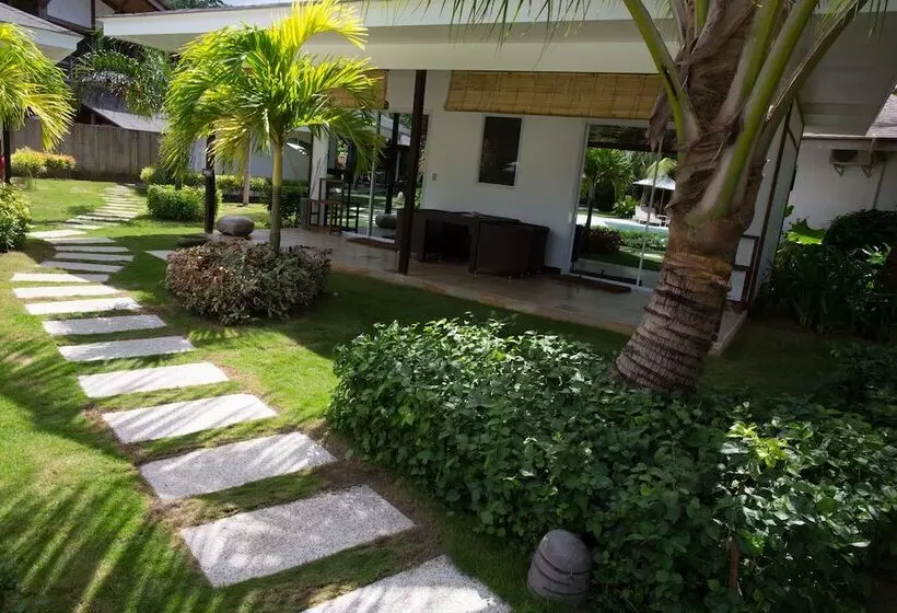 Cadlao Resort And Restaurant