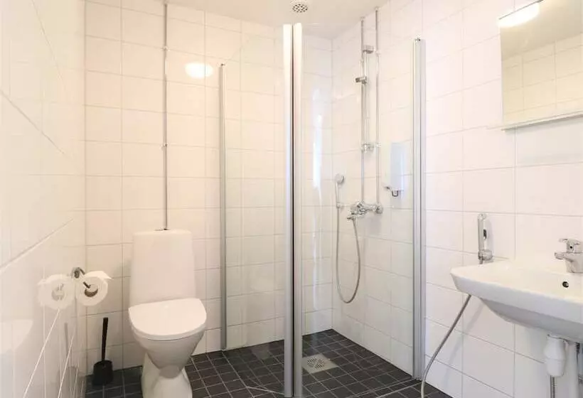 Forenom Aparthotel Helsinki Herttoniemi