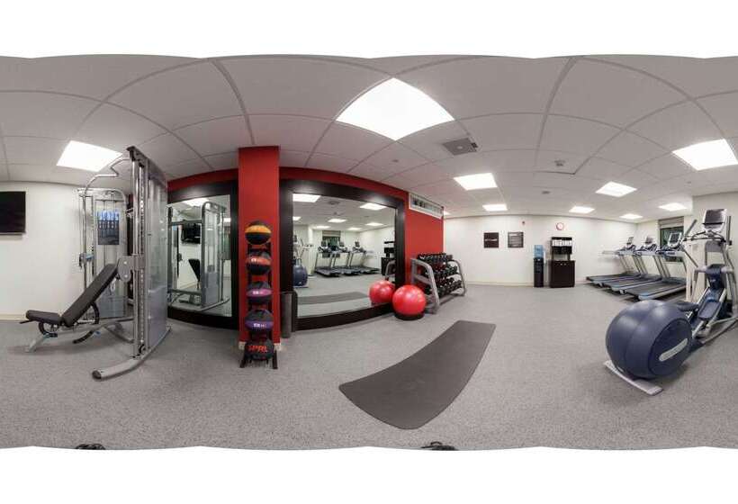 Homewood Suites By Hilton Savannah Historic Dist/riverfront