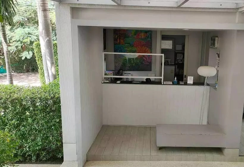 Hotel Baby Grand Hua Hin