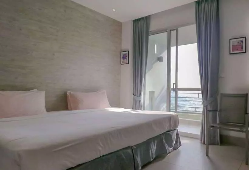 Hotel Baby Grand Hua Hin