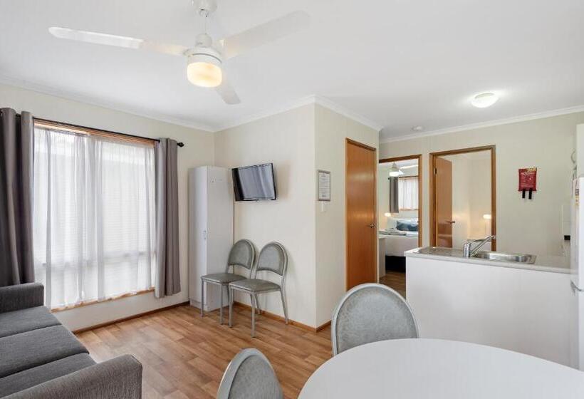 فندق Discovery Parks  Clare