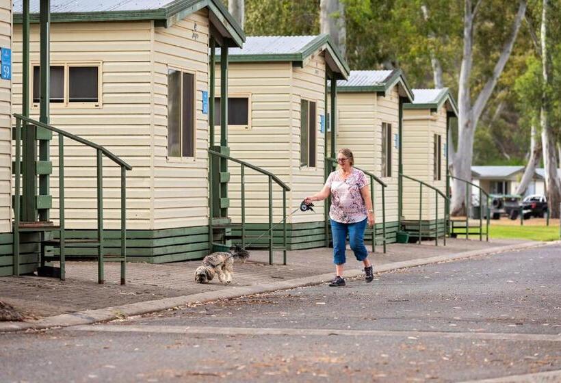 فندق Discovery Parks  Clare