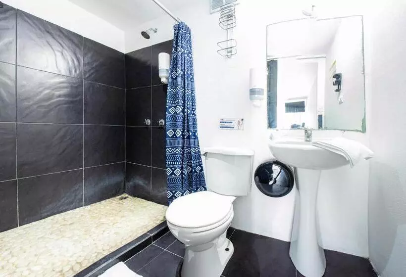 Отель El Faro Containers Beach