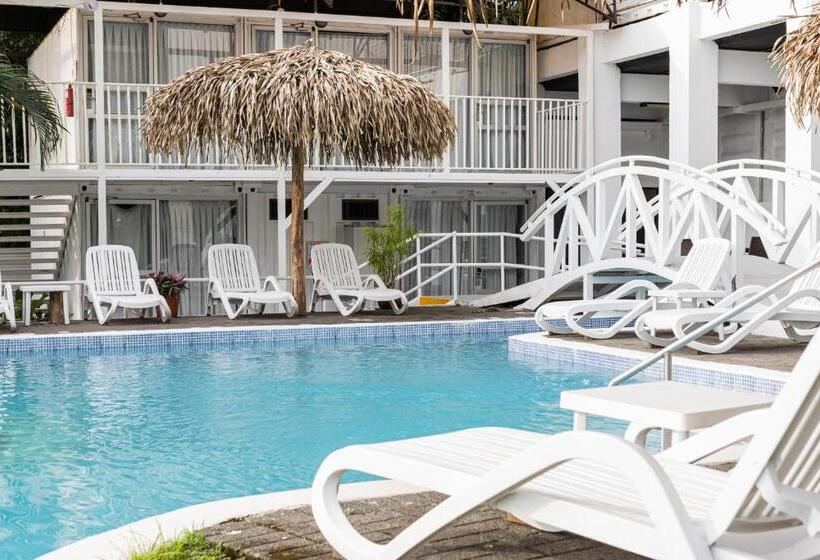 فندق El Faro Containers Beach